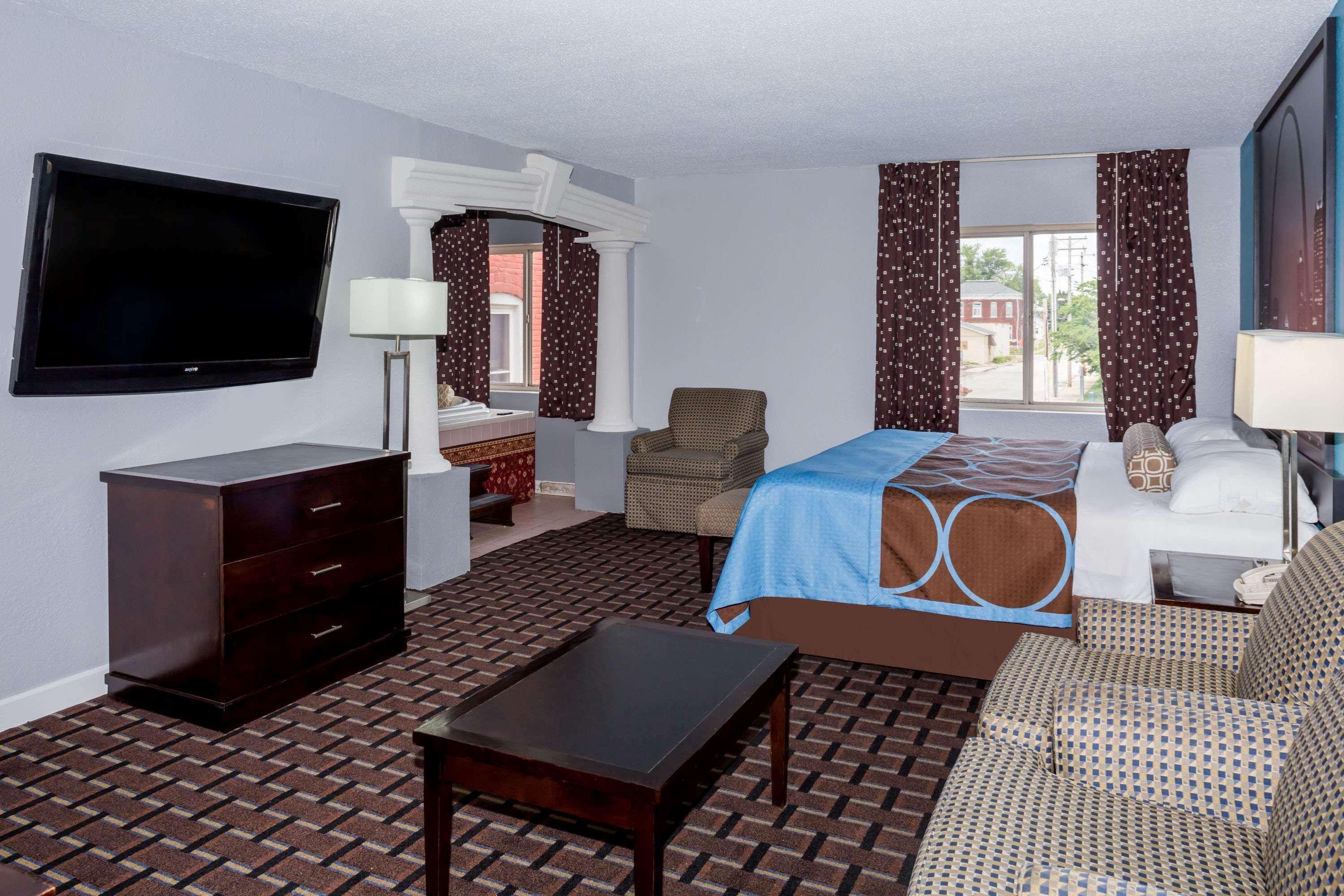 Super 8 By Wyndham Belleville St. Louis Area Exterior photo
